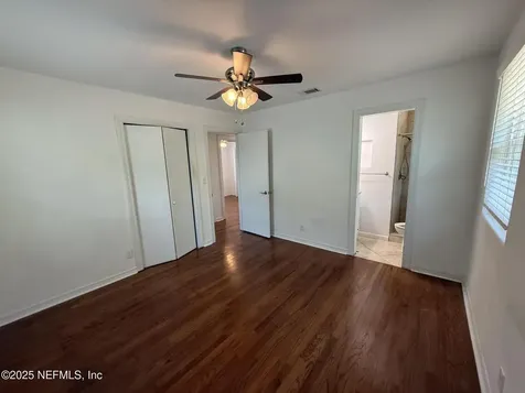 7427 Burlingame Drive S Jacksonville FL 32211