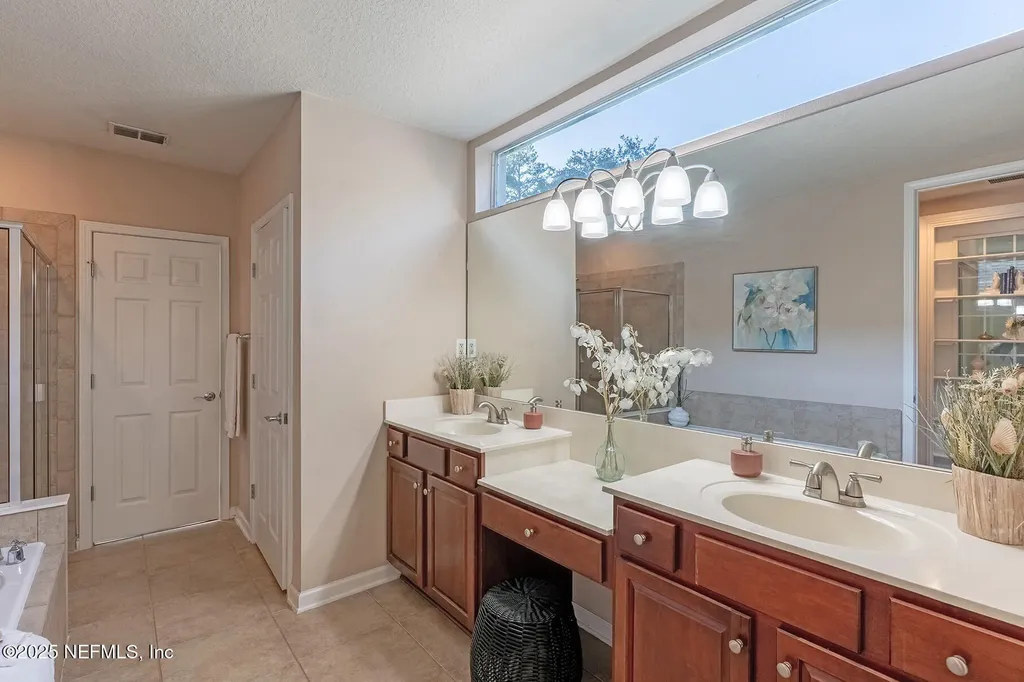 9197 Sweet Berry Court Jacksonville FL 32256