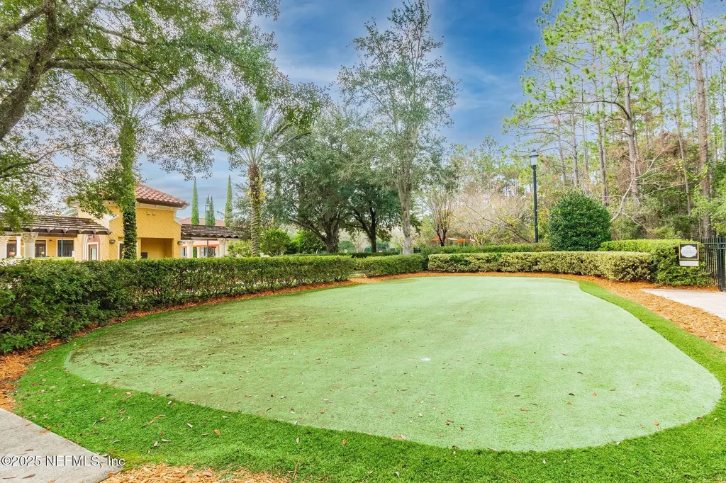 9197 Sweet Berry Court Jacksonville FL 32256