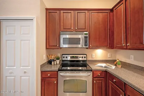 9197 Sweet Berry Court Jacksonville FL 32256