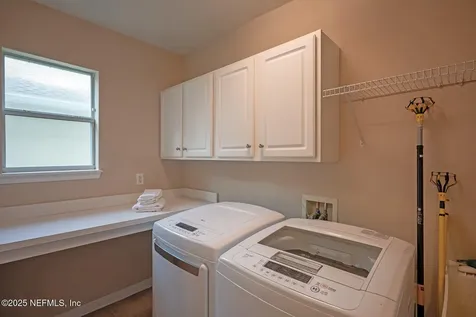 9197 Sweet Berry Court Jacksonville FL 32256