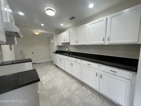 95 Andress Street Jacksonville FL 32208