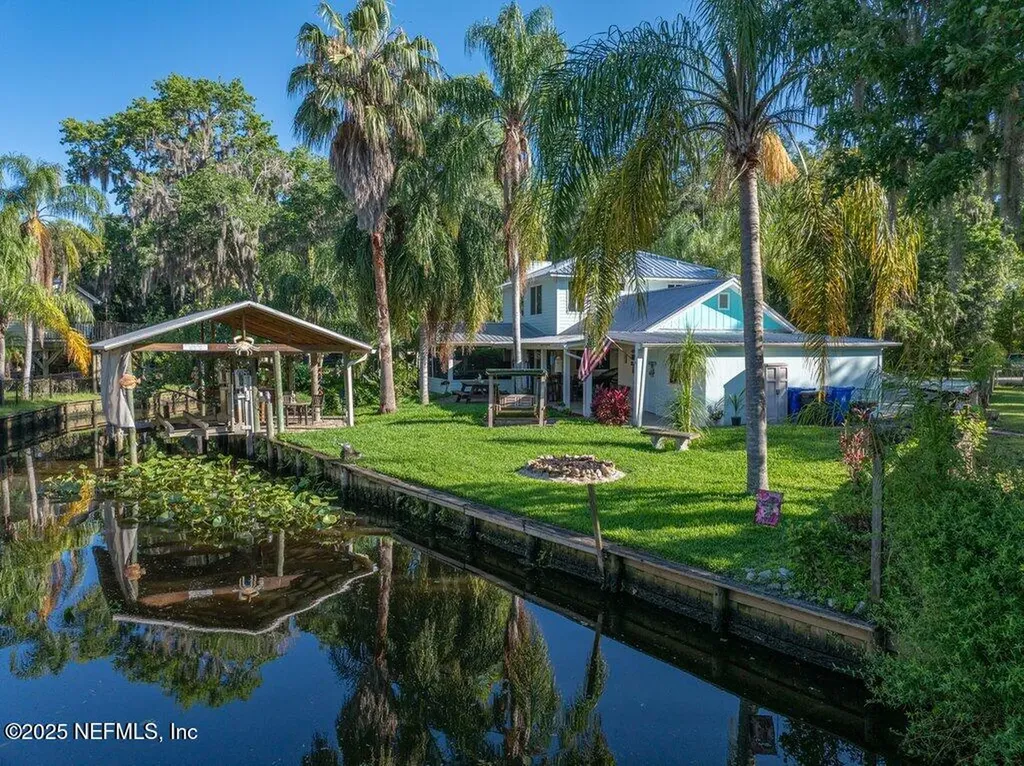 8211 Colee Cove Branch Road St. Augustine FL 32092