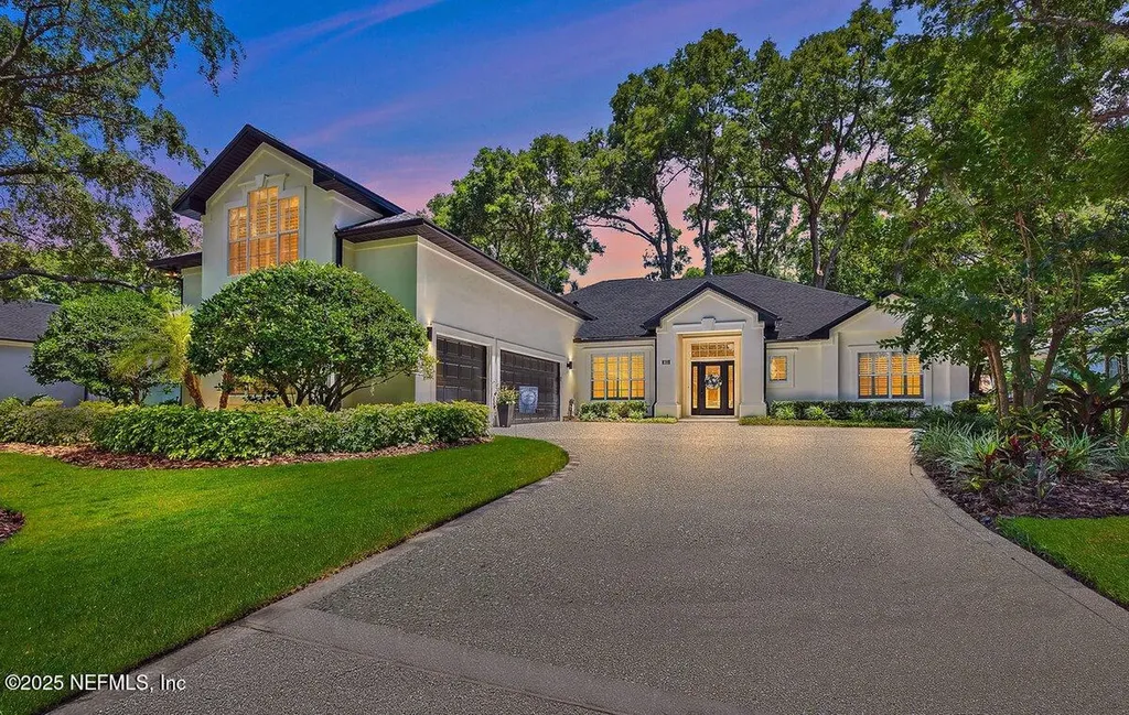 1611 Nottingham Knoll Drive Jacksonville FL 32225