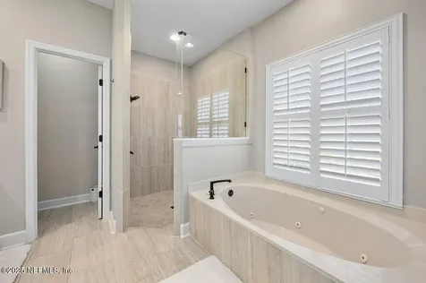 1611 Nottingham Knoll Drive Jacksonville FL 32225