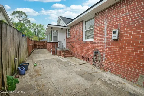 4640 Attleboro Street Jacksonville FL 32205