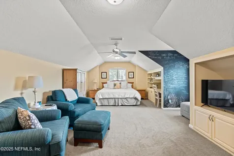 8633 Pebble Creek Lane Jacksonville FL 32256