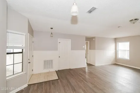 12315 Sondra Cove Trail N Jacksonville FL 32225