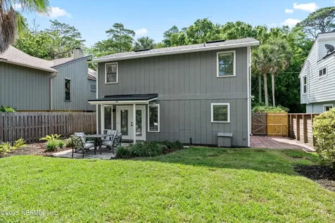 338 Magnolia Street Atlantic Beach FL 32233