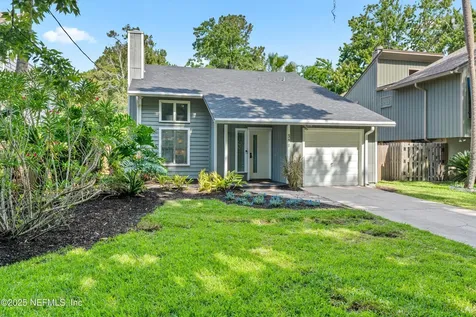 338 Magnolia Street Atlantic Beach FL 32233