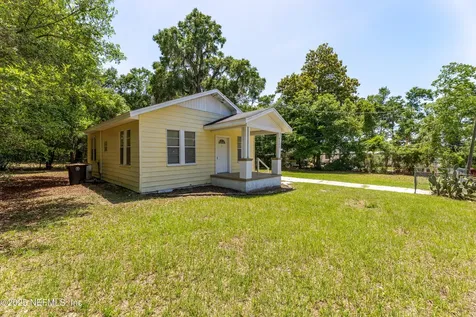 4242 Turton Avenue Jacksonville FL 32208