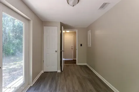 4242 Turton Avenue Jacksonville FL 32208