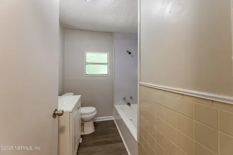4242 Turton Avenue Jacksonville FL 32208