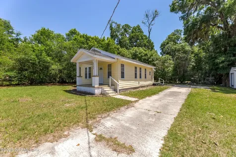 4242 Turton Avenue Jacksonville FL 32208