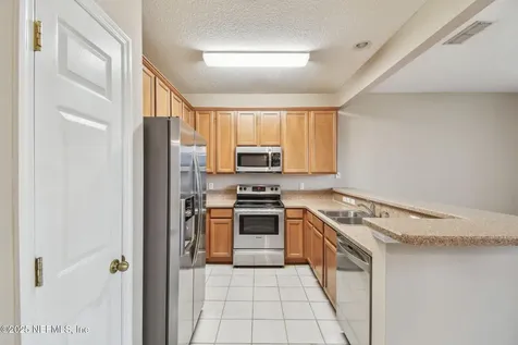 5831 Parkstone Crossing Drive Jacksonville FL 32258