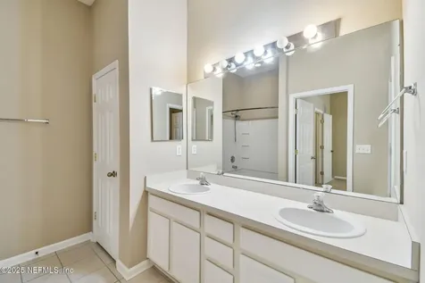 5831 Parkstone Crossing Drive Jacksonville FL 32258