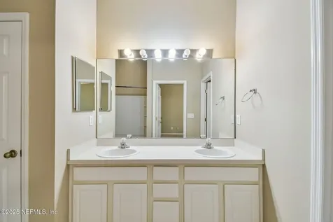 5831 Parkstone Crossing Drive Jacksonville FL 32258
