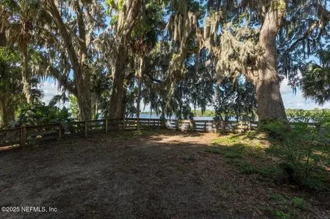 122 Rio Vista Avenue East Palatka FL 32131