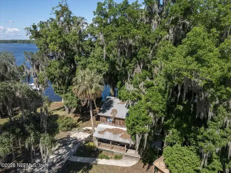 122 Rio Vista Avenue East Palatka FL 32131