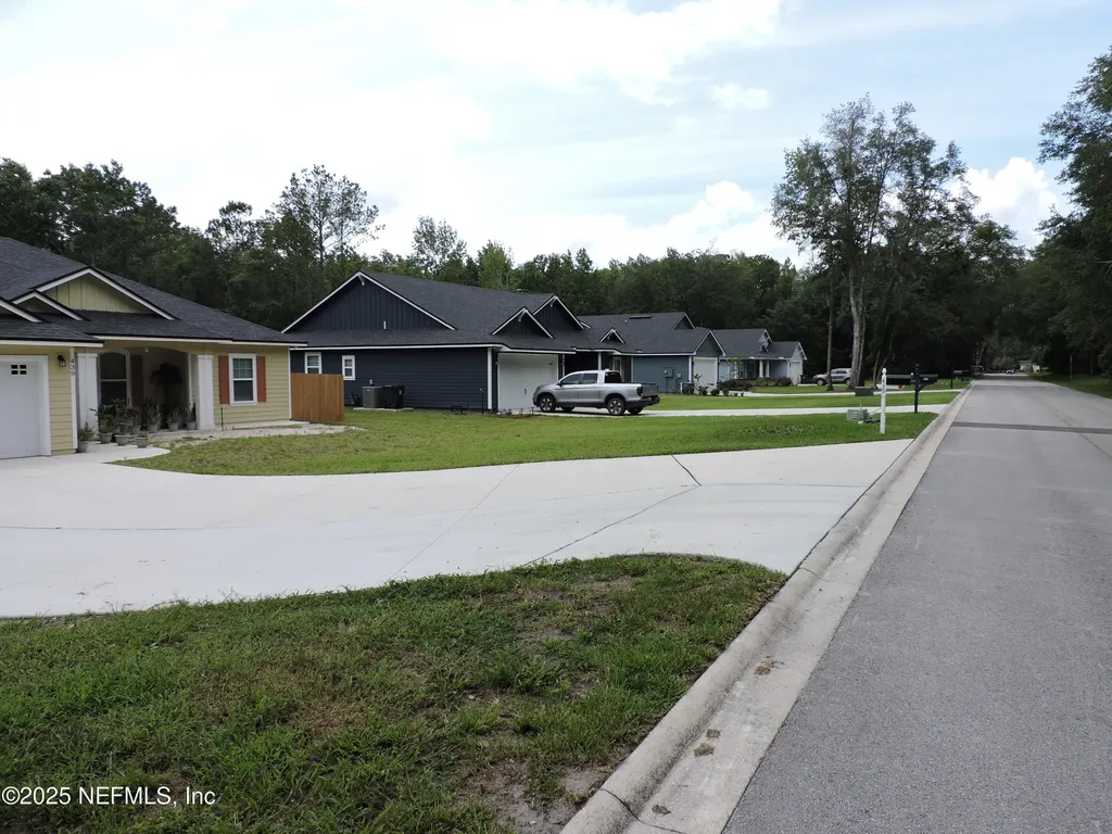 100 El Dorado Drive Green Cove Springs FL 32043