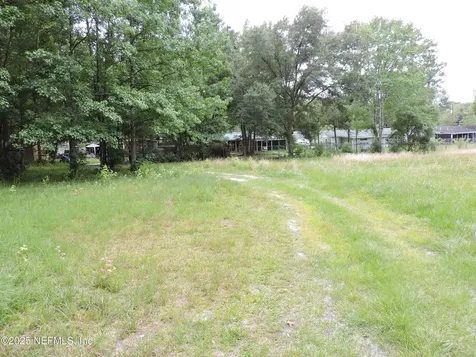 100 El Dorado Drive Green Cove Springs FL 32043