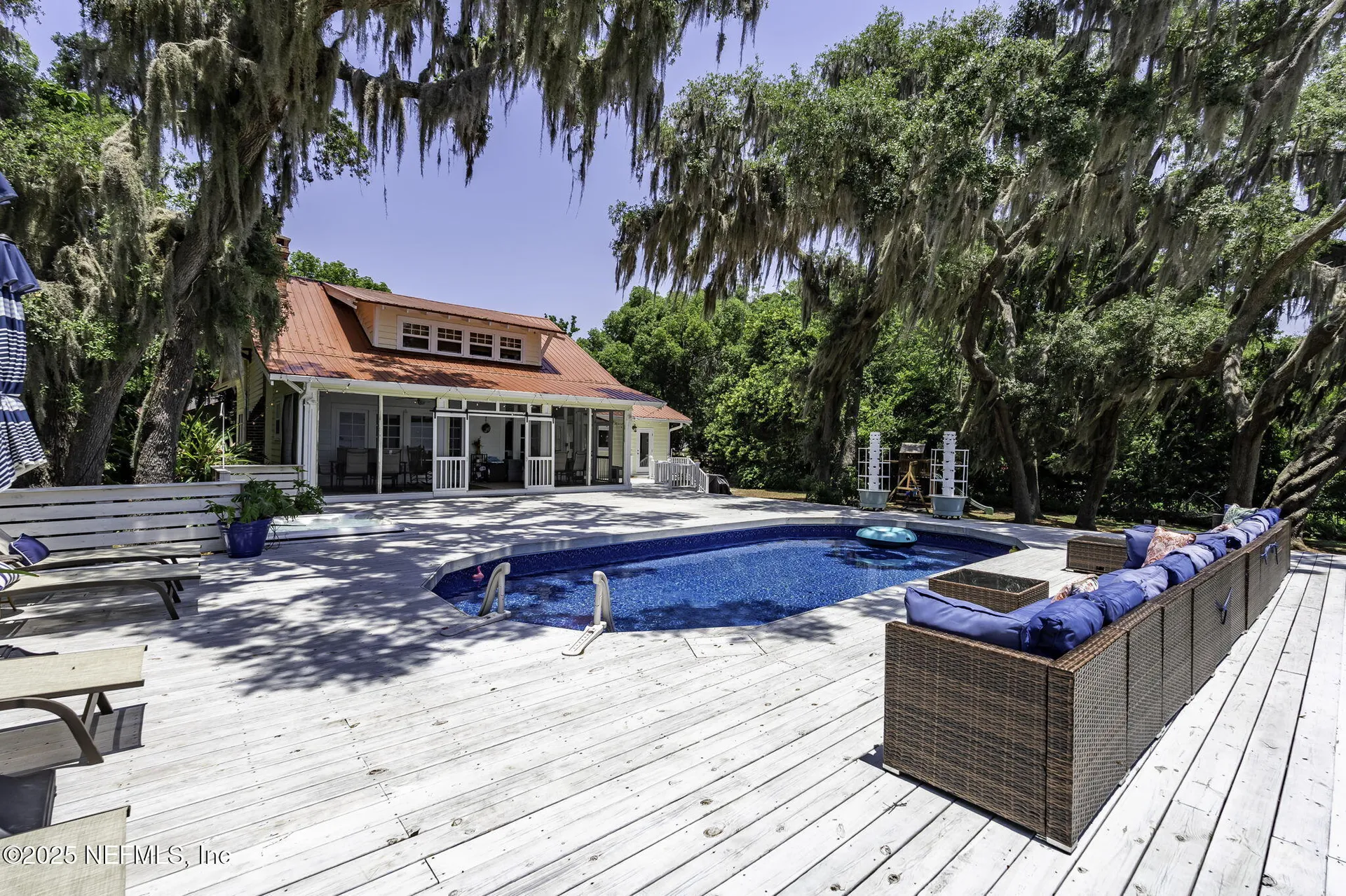 561 SE Lakeview Drive Keystone Heights FL 32656