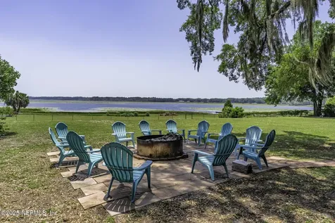561 SE Lakeview Drive Keystone Heights FL 32656