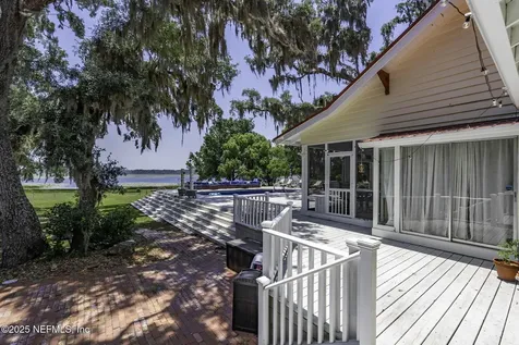 561 SE Lakeview Drive Keystone Heights FL 32656