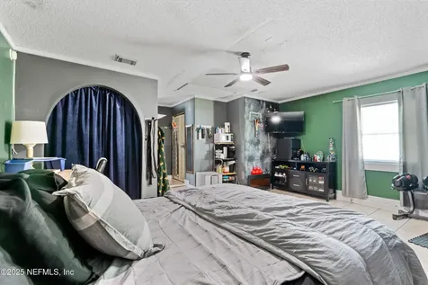 8836 Fieldside Court Jacksonville FL 32244