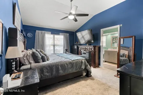 8836 Fieldside Court Jacksonville FL 32244