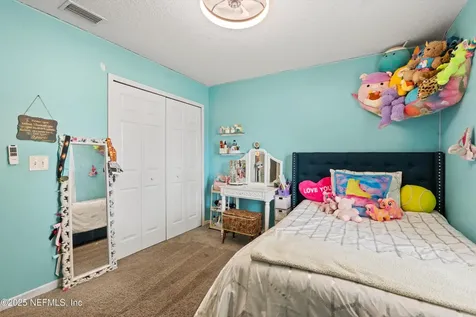 8836 Fieldside Court Jacksonville FL 32244