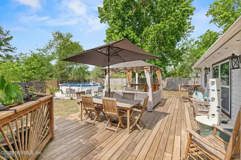 8836 Fieldside Court Jacksonville FL 32244