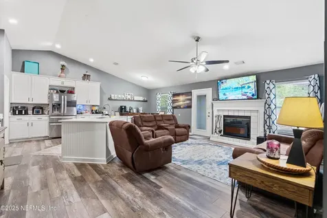 8836 Fieldside Court Jacksonville FL 32244