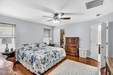 12210 Lavenhorn Road Jacksonville FL 32258