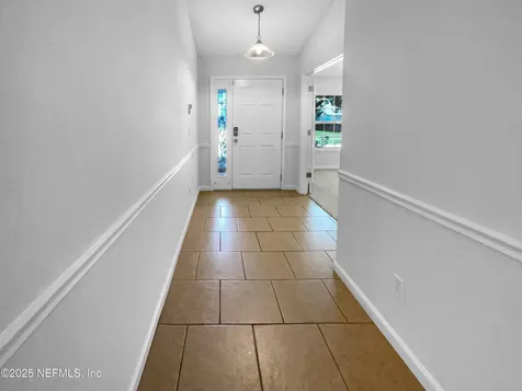 8508 Staplehurst Drive W Jacksonville FL 32244