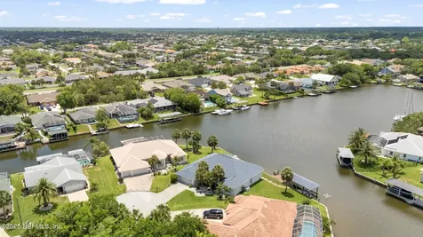 12 Collingville Court Palm Coast FL 32137