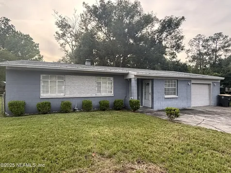 6226 Pennant Drive W Jacksonville FL 32244