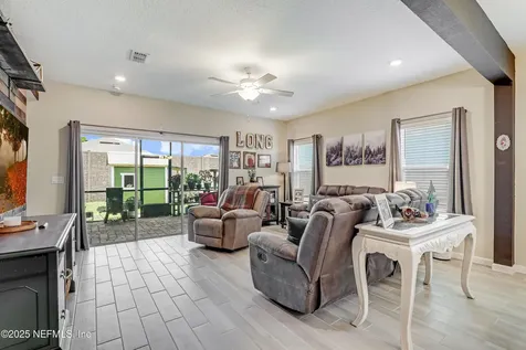 7223 Jemmah Lane Jacksonville FL 32222