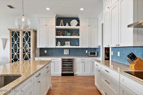 2540 Beach Boulevard Jacksonville Beach FL 32250