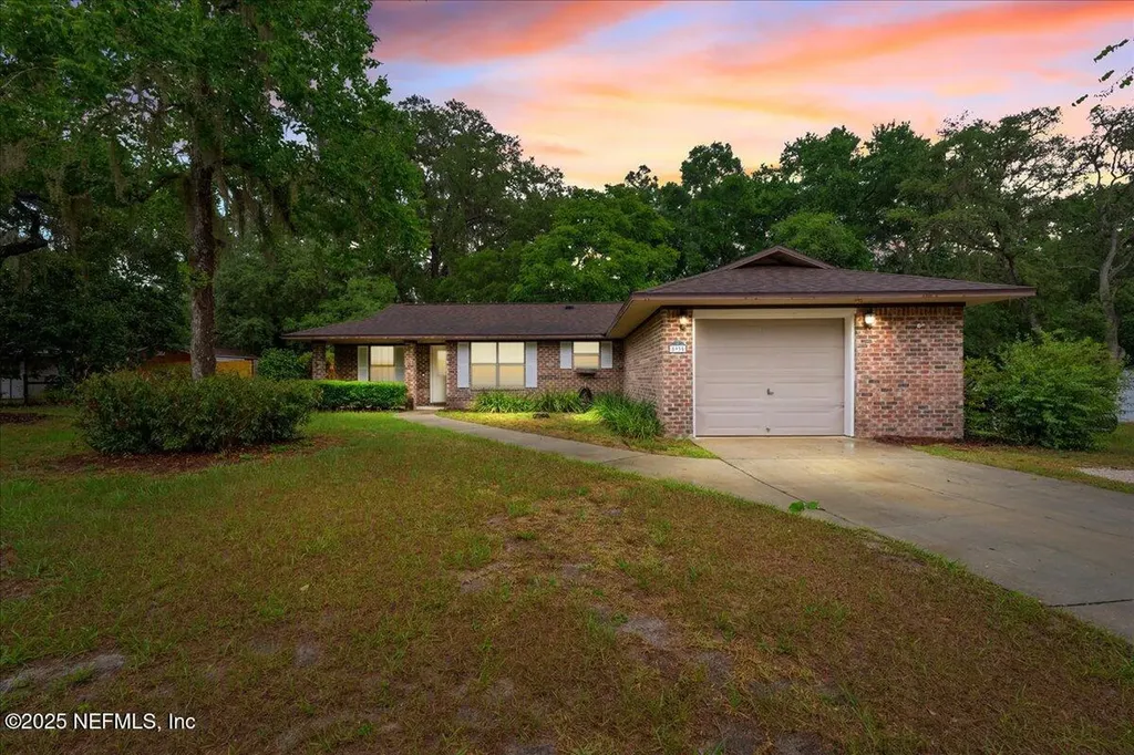 5935 SE 230th Terrace Hawthorne FL 32640