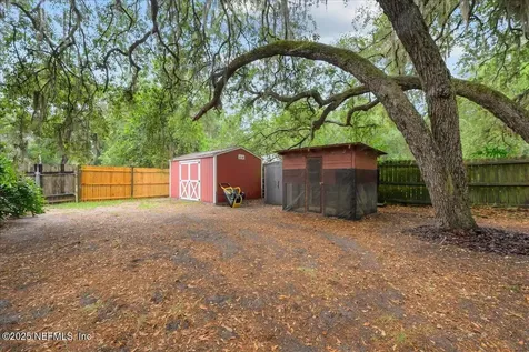 5935 SE 230th Terrace Hawthorne FL 32640