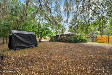 5935 SE 230th Terrace Hawthorne FL 32640
