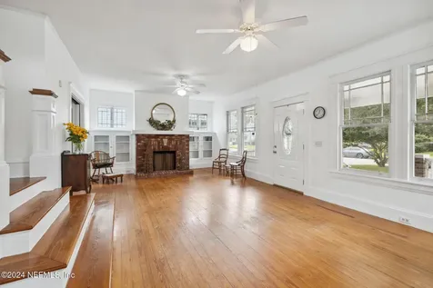 2143 Myra Street Jacksonville FL 32204