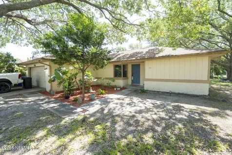 725 Medina Avenue St. Augustine FL 32086