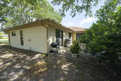 725 Medina Avenue St. Augustine FL 32086