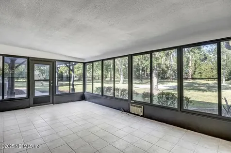 10859 Windy Gale Drive W Jacksonville FL 32218