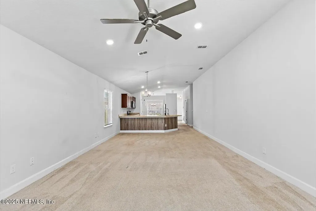 8088 Belsay Circle Jacksonville FL 32219