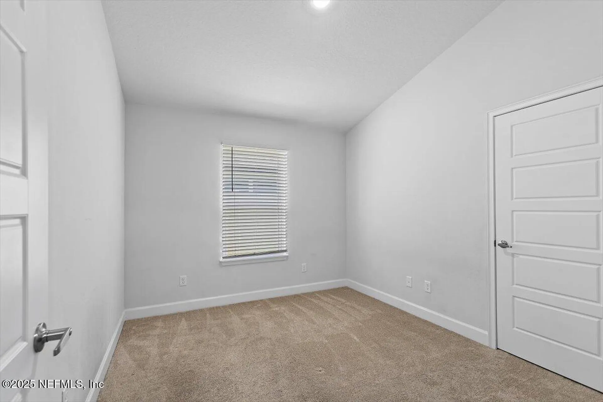 8088 Belsay Circle Jacksonville FL 32219