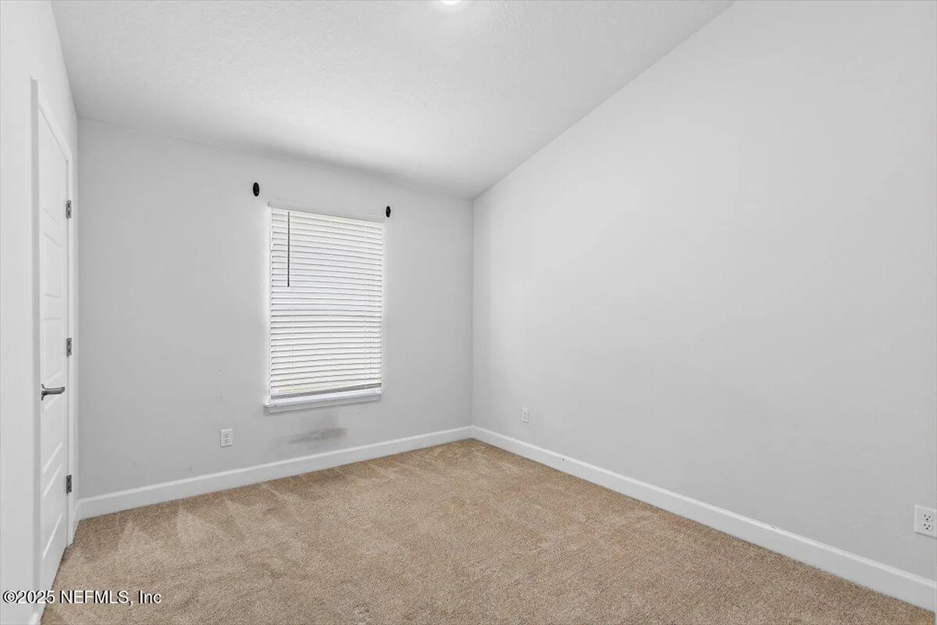 8088 Belsay Circle Jacksonville FL 32219