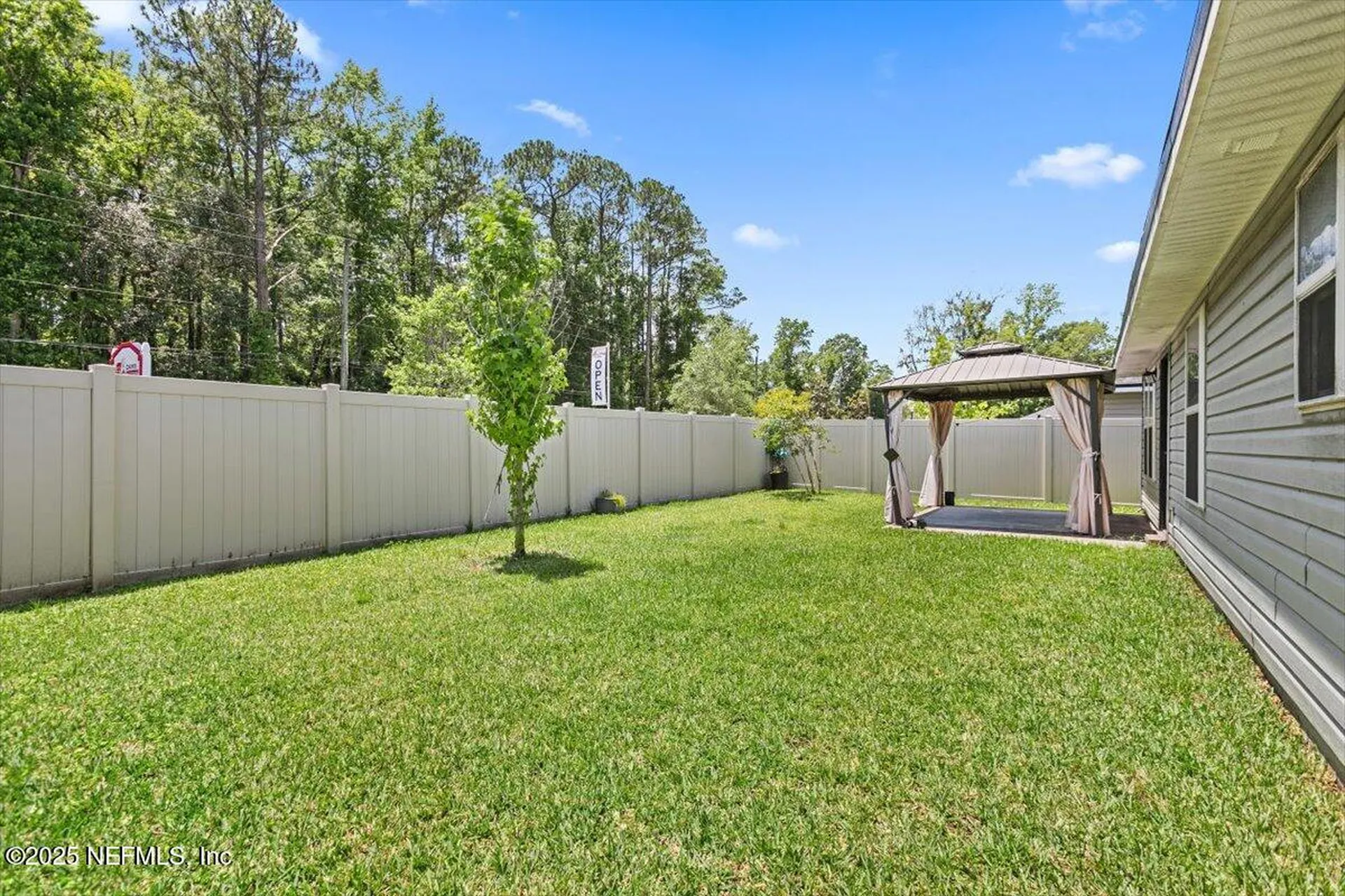 8088 Belsay Circle Jacksonville FL 32219